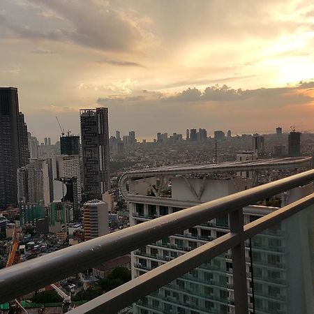 Modern Luxury Lower Penthouse Unit Manille Extérieur photo