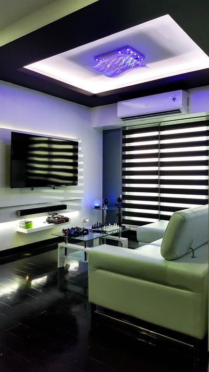 Modern Luxury Lower Penthouse Unit Manille Extérieur photo