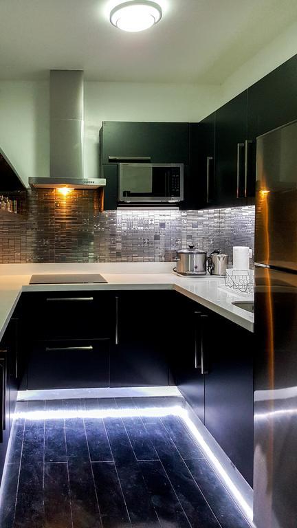 Modern Luxury Lower Penthouse Unit Manille Extérieur photo